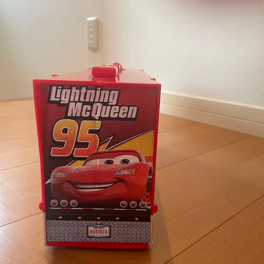 カーズトミカ　たくさんのせよう！大きなマック