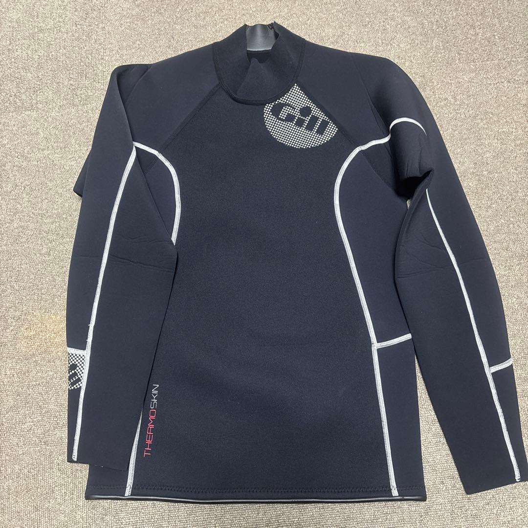 【大幅値下げ】Gill ブラック長袖ウェットスーツ　Mサイズ