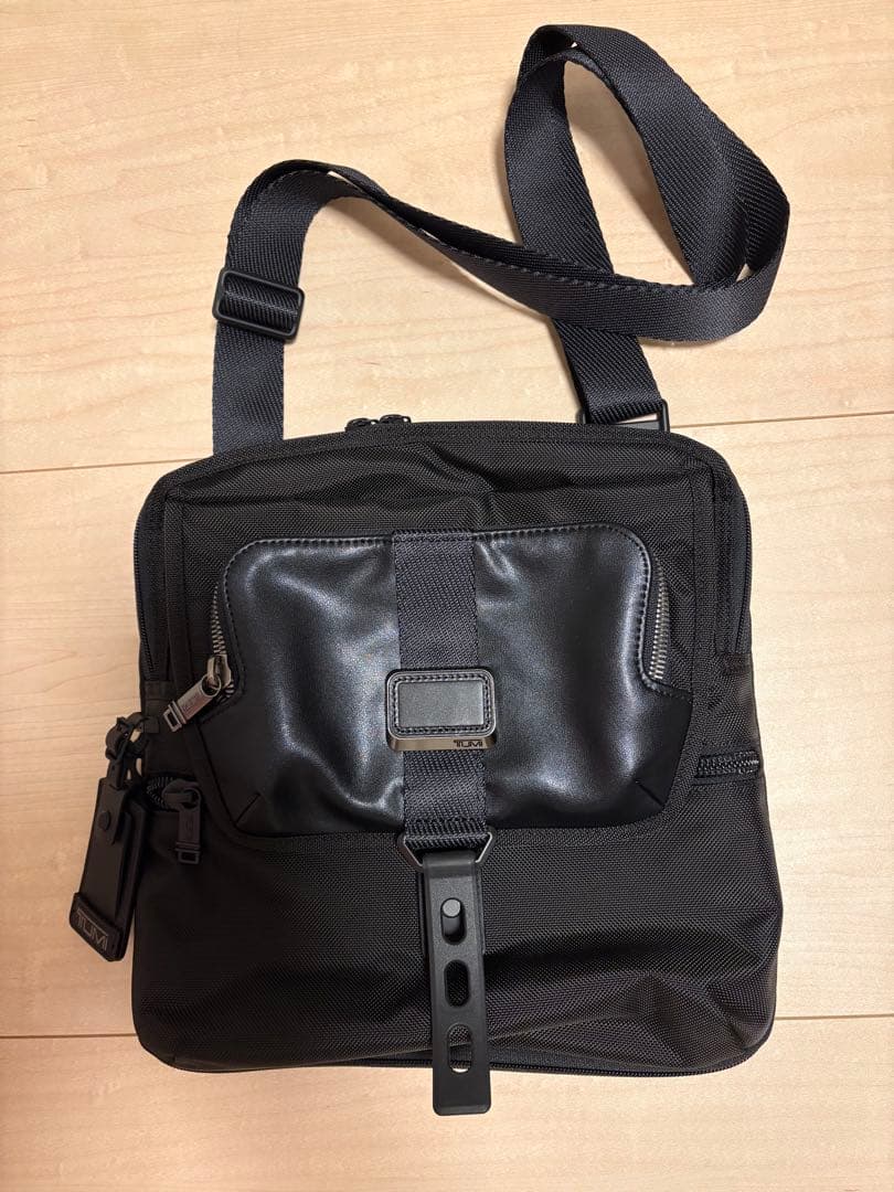 バッグ TUMI ALPHA BRAVO ARNOLD LEATHER ZIP FLAP