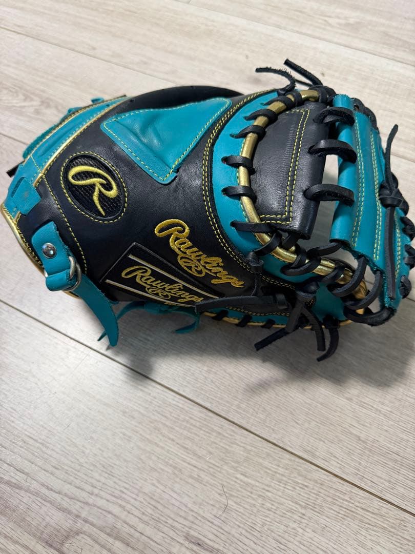 Rawlings 軟式グローブ 黒と水色