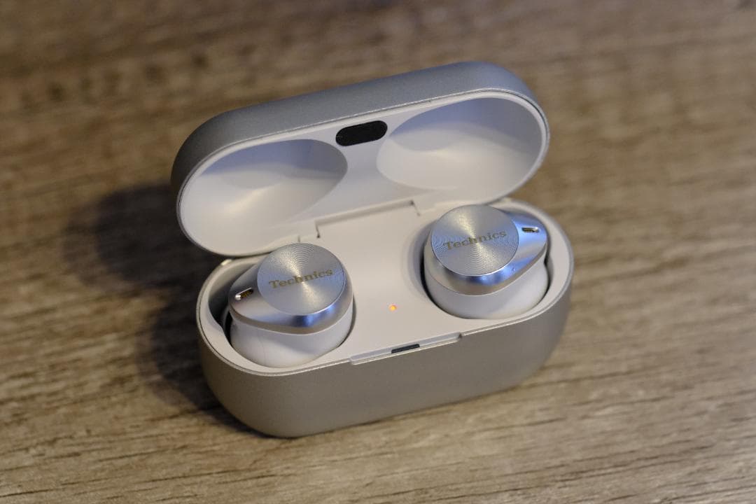 【ケース付き】Technics EAH-AZ80（ワイヤレスイヤホン）
