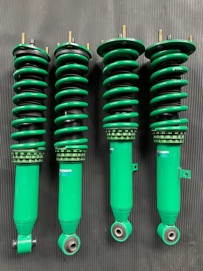 GRS200 AWS210 クラウン　TEIN 車高調