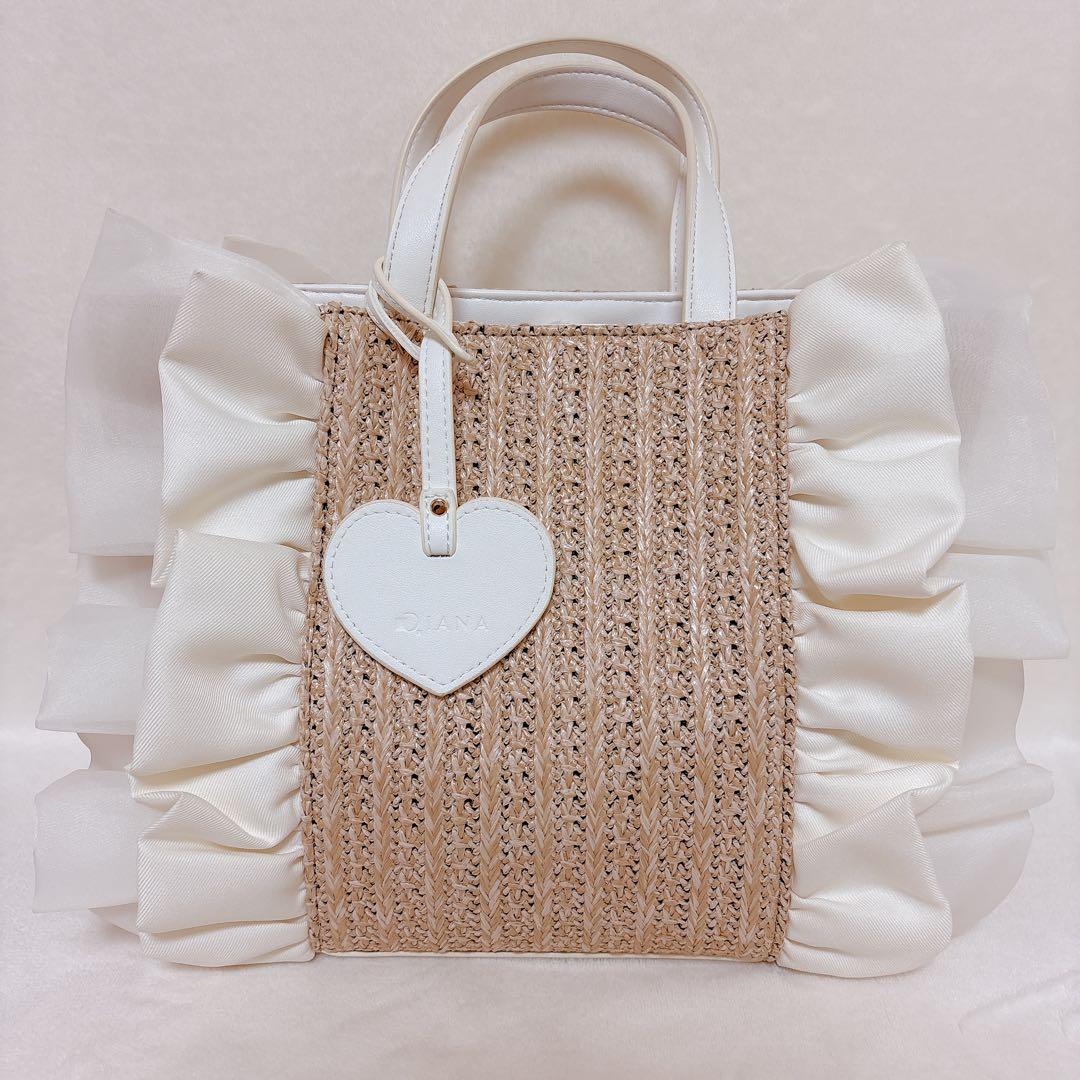 DIANA フリル かごバッグ ホワイト