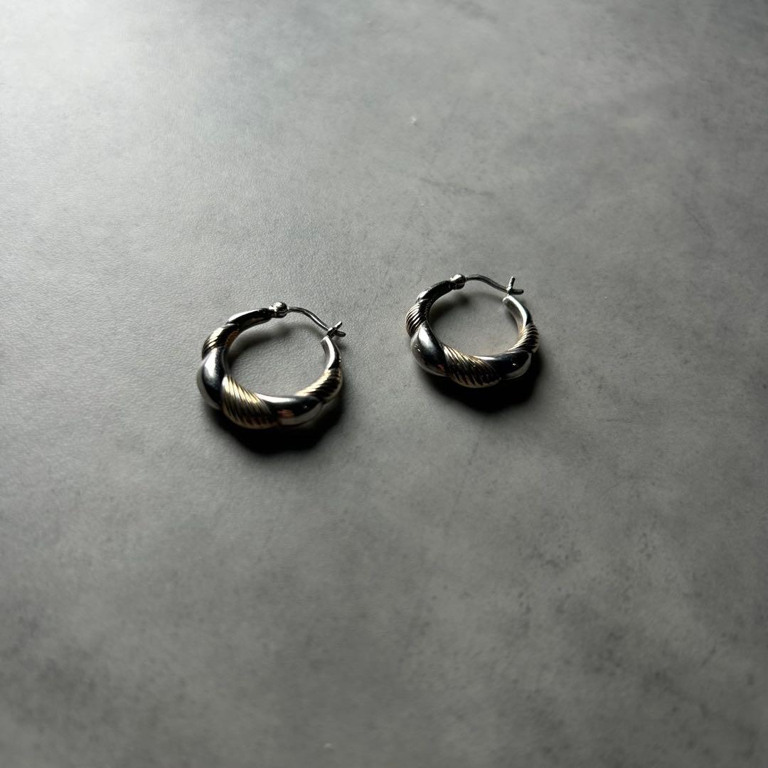 【NA】ヴィンテージ シルバー925 ねじれ フープピアス シルバー×ゴールド