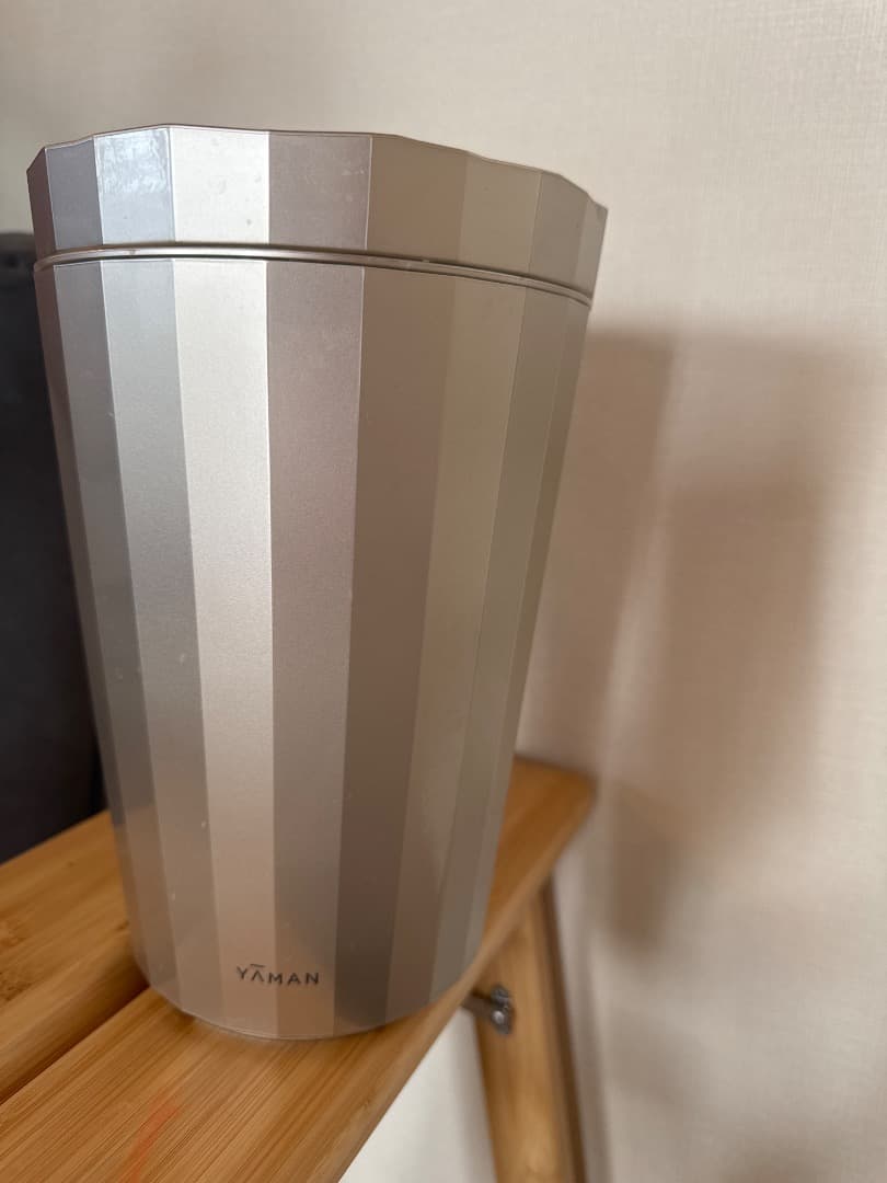 YAMAN 美顔器 シルバー 円筒形