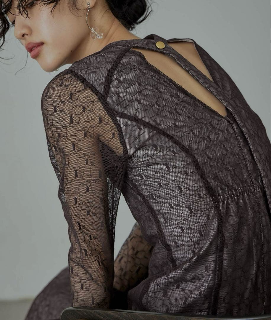 ANDRESD バックオープンジオメトリックドレス ブラウン