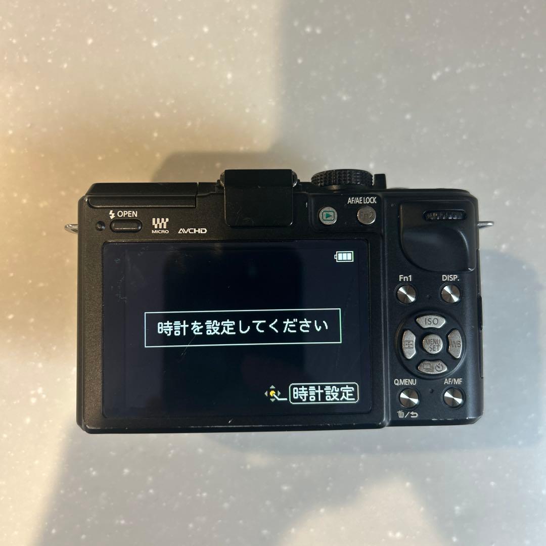 n*f様 LUMIX GX1 ミラーレスカメラ 14-42mm電動レンズ付き