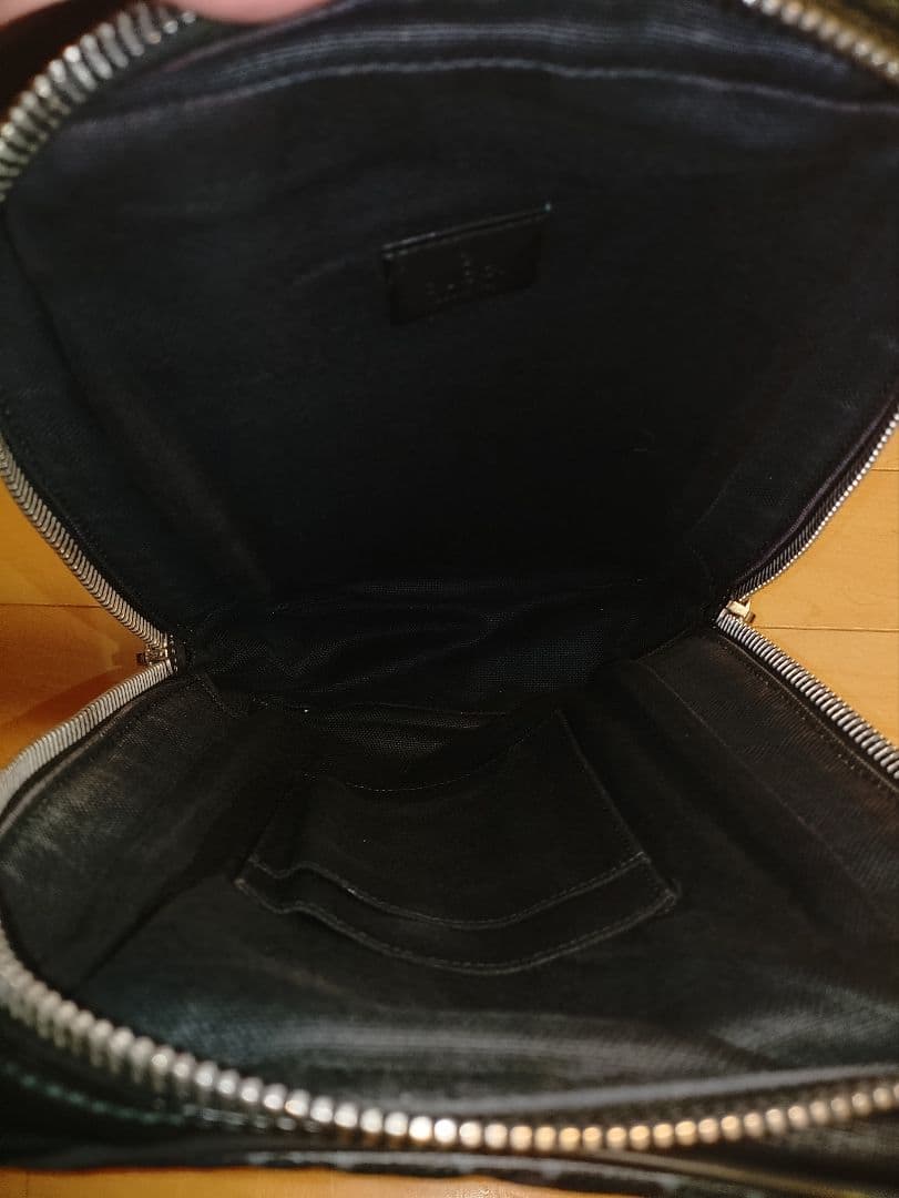 グッチ ショルダーバッグ