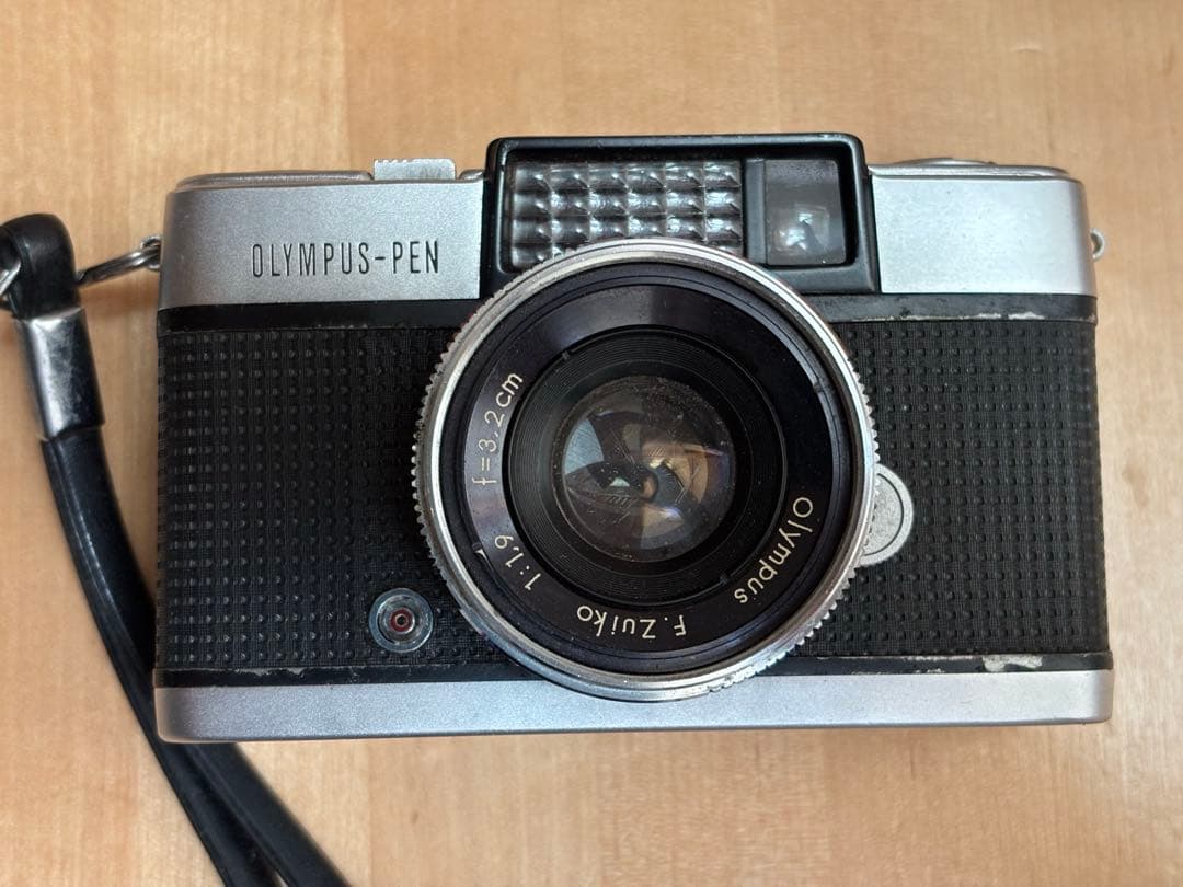 Olympus PEN-D フィルムカメラ