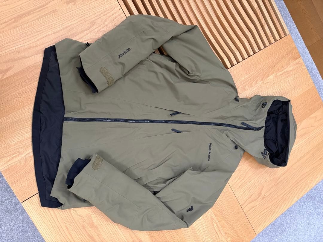 peak performanceスキーウェア　レディースM