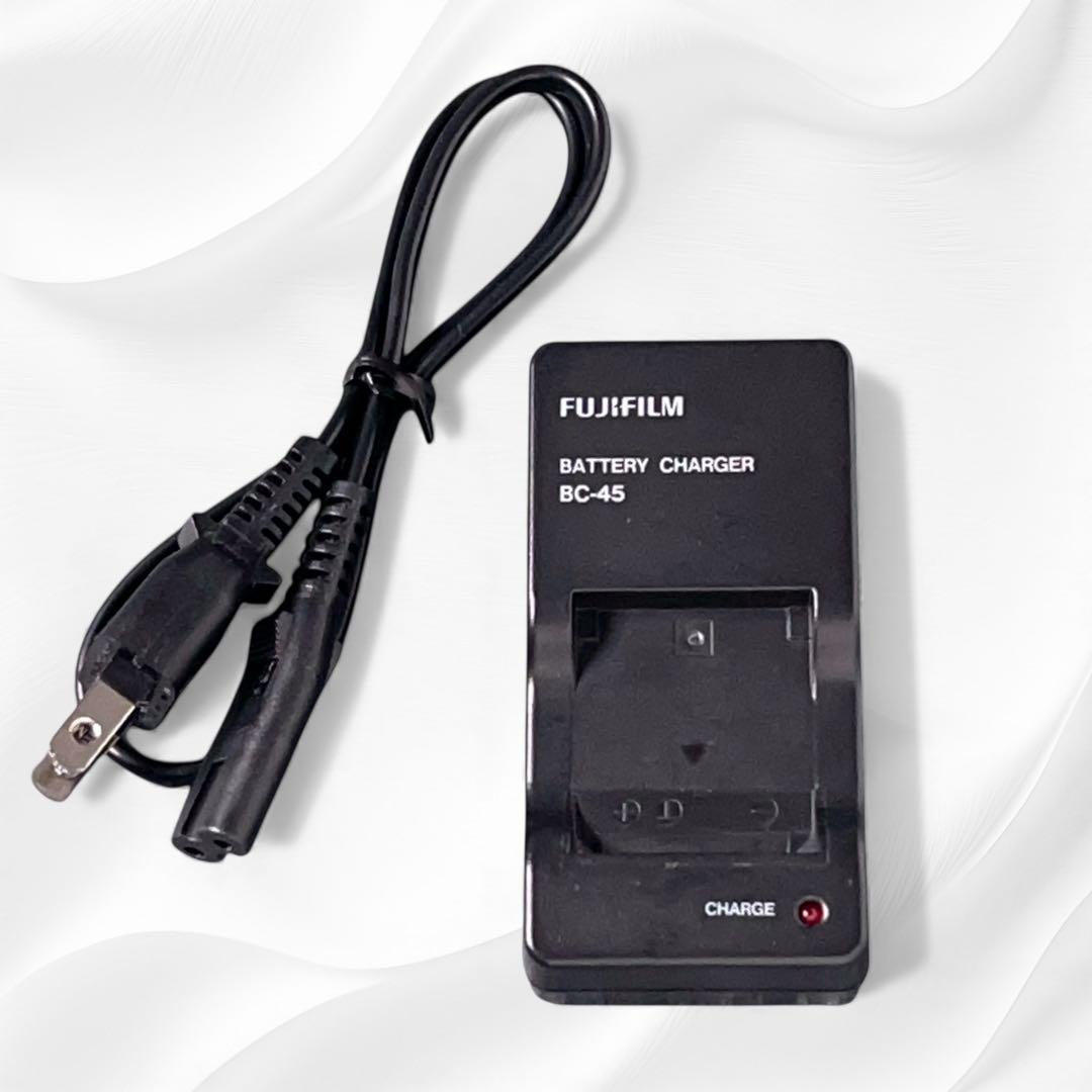 FUJIFILM FINEPIX Z20 ピンク 本体、充電器、4GBSDカード