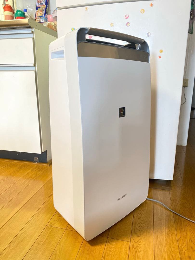 シャープ衣類乾燥除湿機 CV-P180-W プラズマクラスタ - 7000