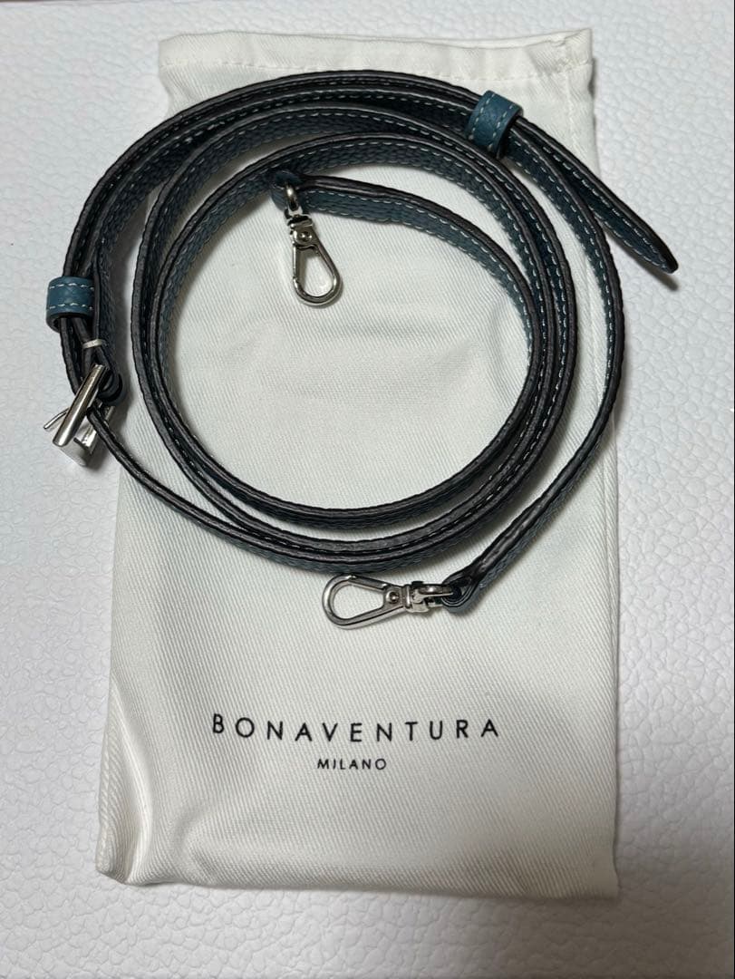 【超美品】ボナベンチュラ iPhoneケース＆ストラップ