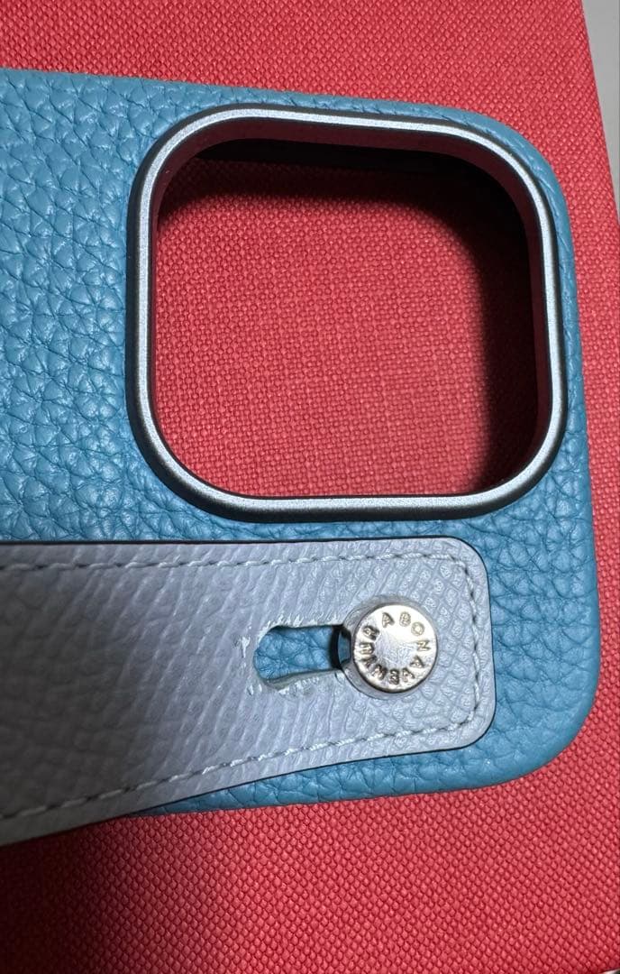 【超美品】ボナベンチュラ iPhoneケース＆ストラップ