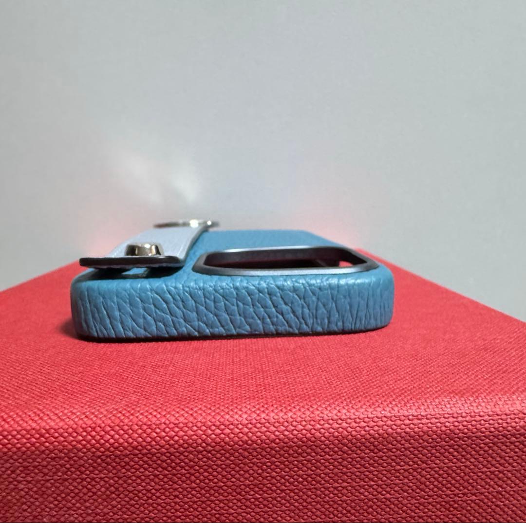 【超美品】ボナベンチュラ iPhoneケース＆ストラップ