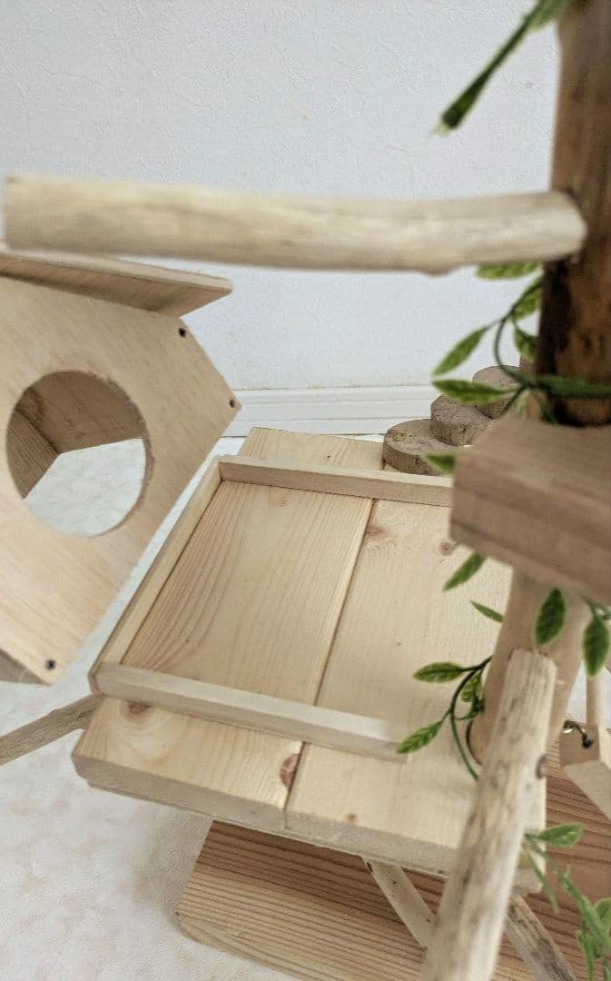 バードアスレチック66流木 バードジム　バードトイ　螺旋階段を登って