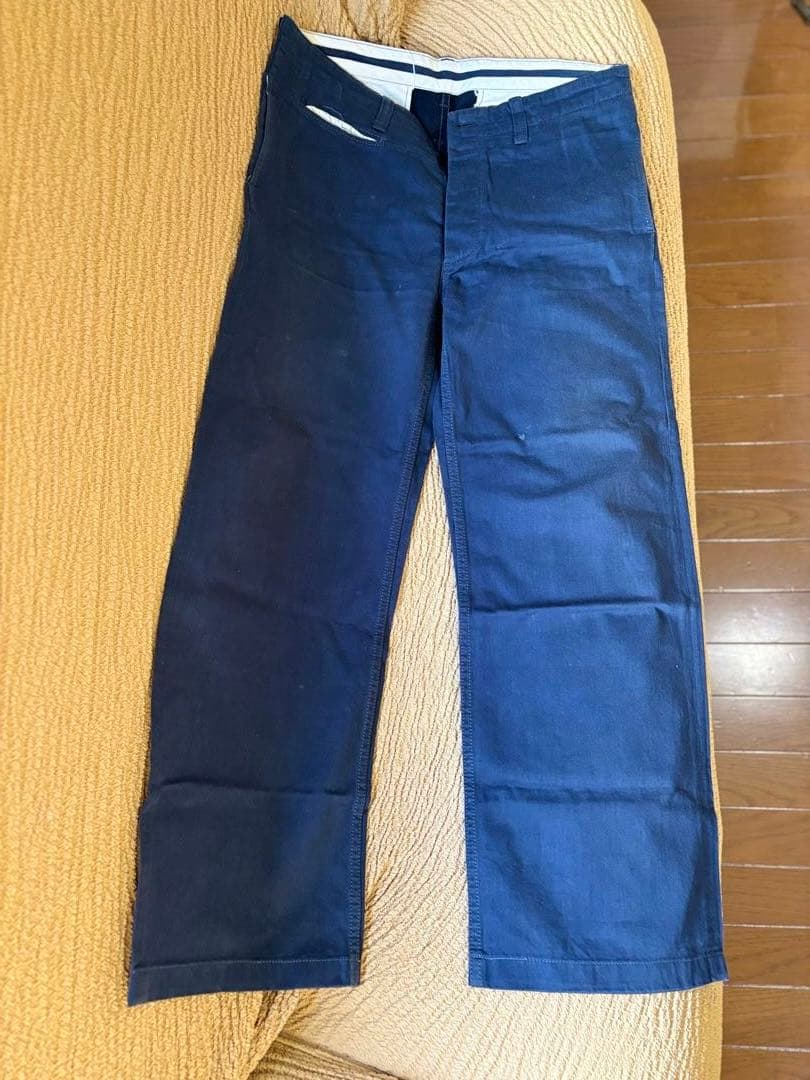 heavy gauge lynch/ストレートチノパン ネイビー　サイズ3