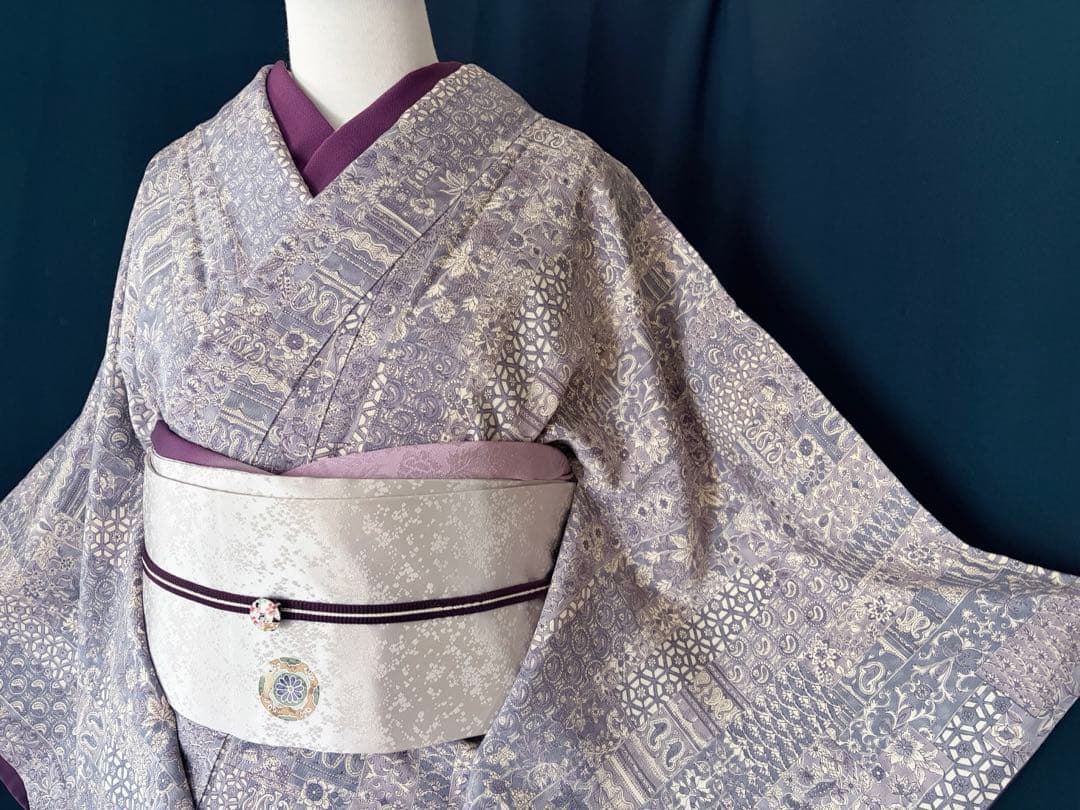 【更紗小紋】更紗切り嵌め　細やかな彫りのさまざまな柄　切り嵌め状に絶妙バランス