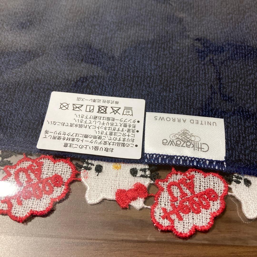 ユナイテッドアローズ　近沢レース店　ハローキティ　コラボ　ハンカチ　限定