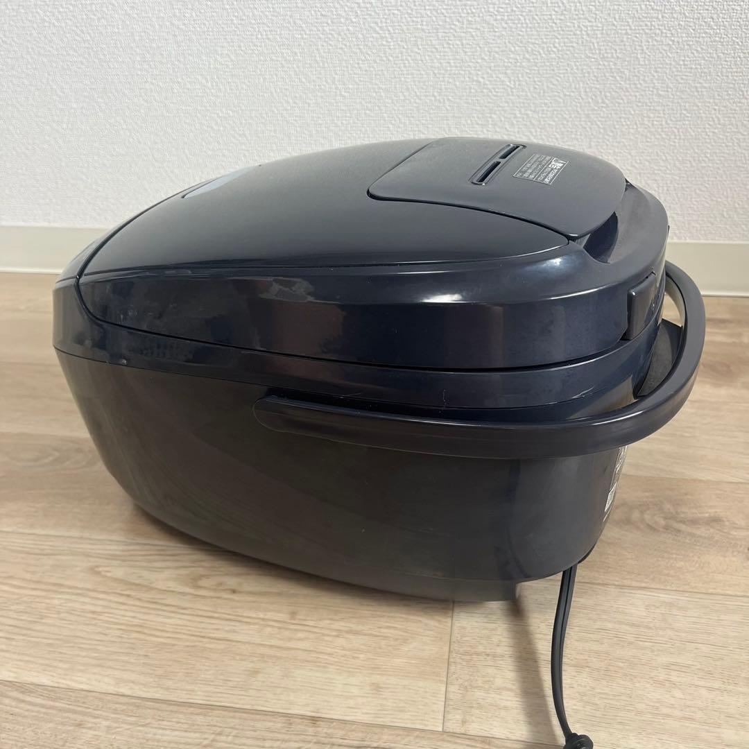 ★美品★TIGER 圧力IH炊飯器 ブラック　JPK-18SC