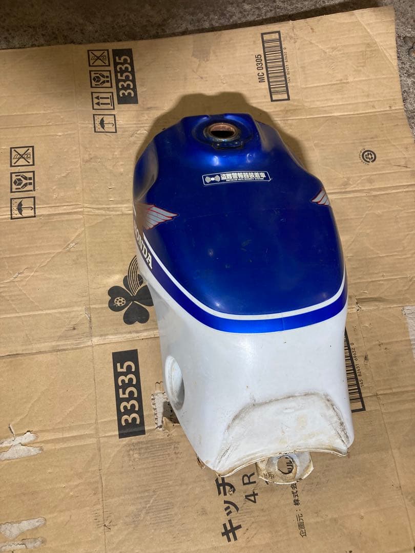 CBR400F用オリジナルガソリンタンク