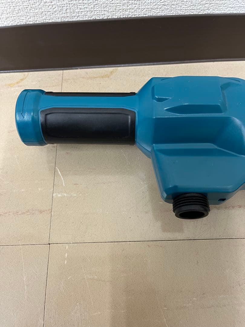 マキタ　Makita MHW180DZ 充電式洗浄機　18V高圧洗浄機