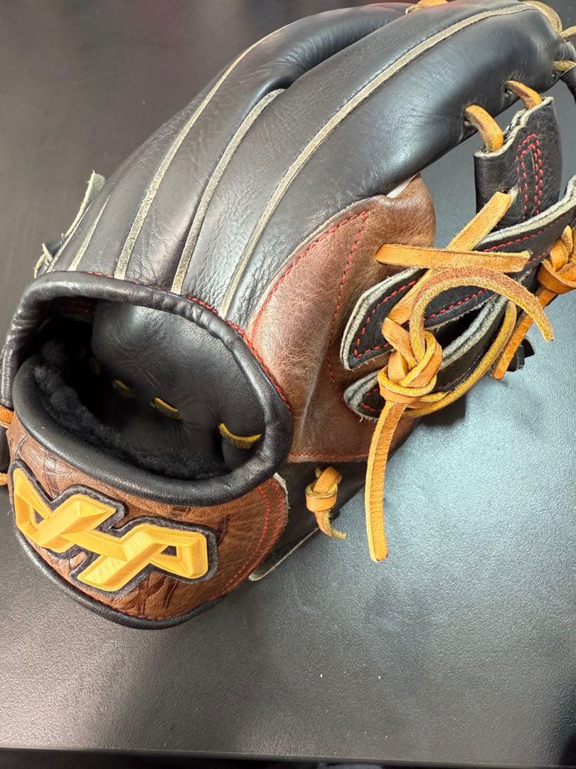 ハタケヤマ　内野手用