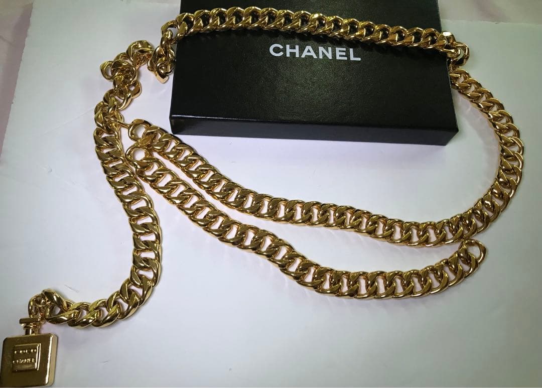 シャネル ヴィンテージ ゴールド チェーンベルト ココ香水ボトル 2連