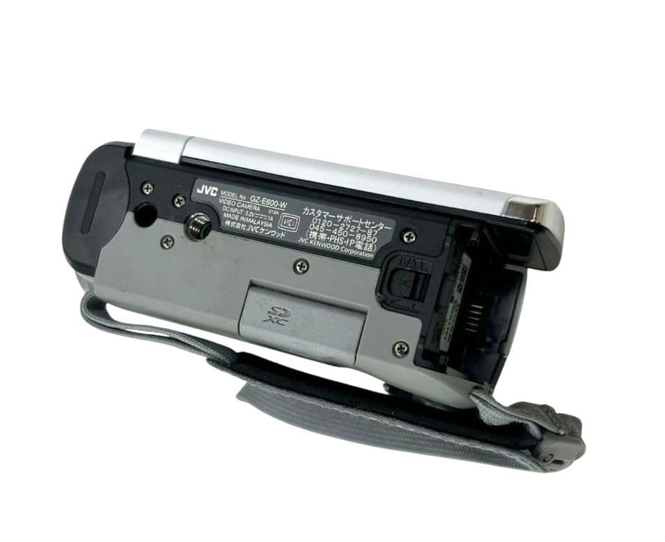 ビデオカメラ JVC Victor Everio GZ-E600-W