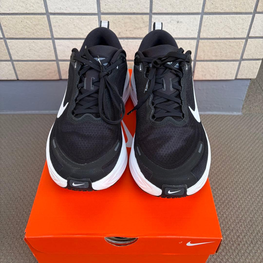 【超美品】NIKE VOMERO PLUS US10 / 28cm 低走行