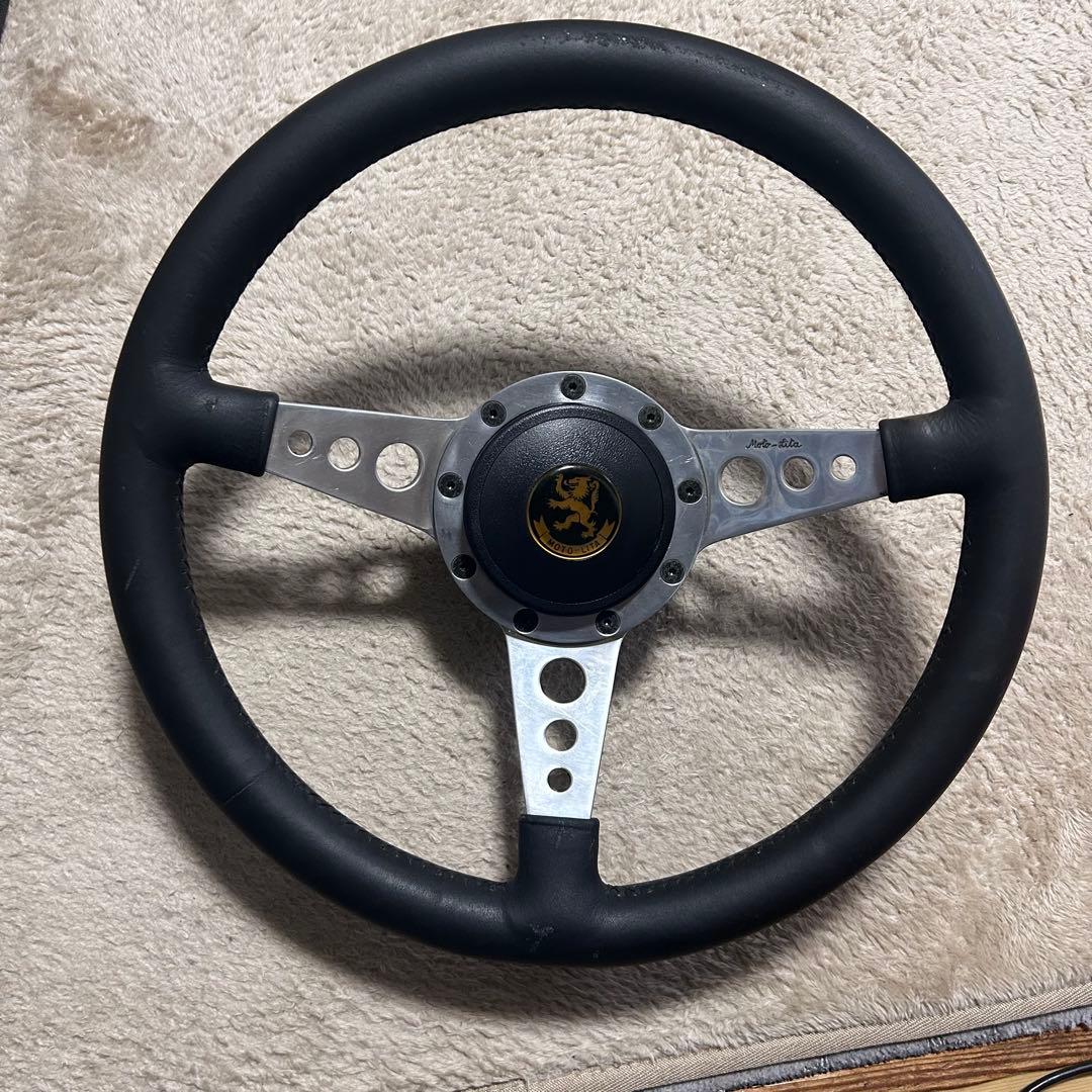 Moto-Lita ステアリングホイール