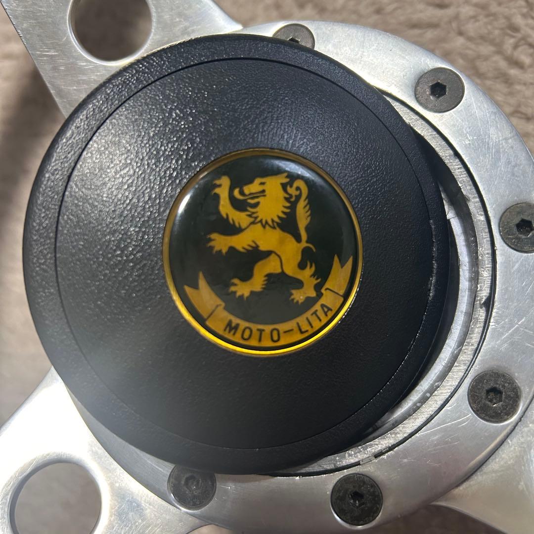 Moto-Lita ステアリングホイール