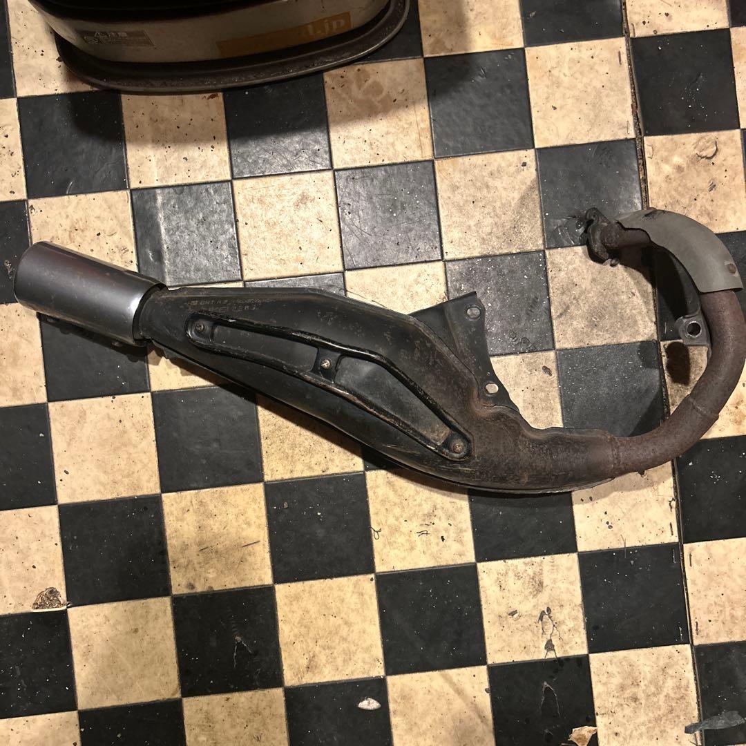 ＤＪ１Ｒ　純正マフラー