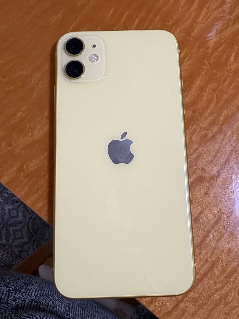 Apple iPhone 11 イエロー 本体64GB