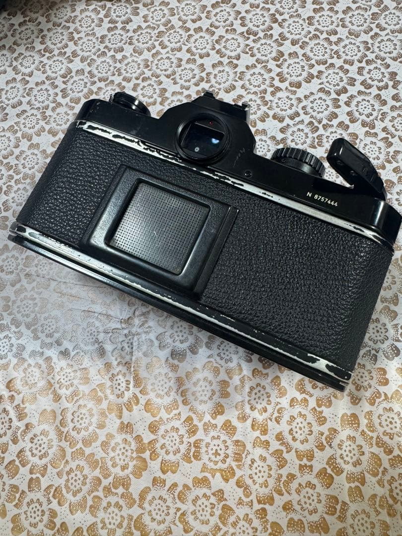 ニコン　Nikon New FM2 ボディ フィルムカメラ