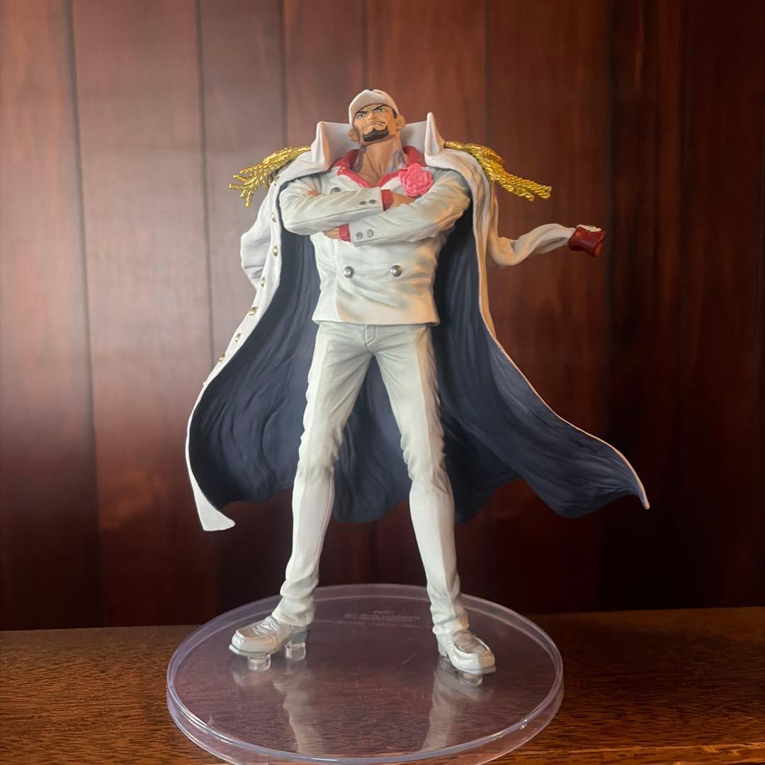 ワンピース　サカズキフィギュア　 箱あり