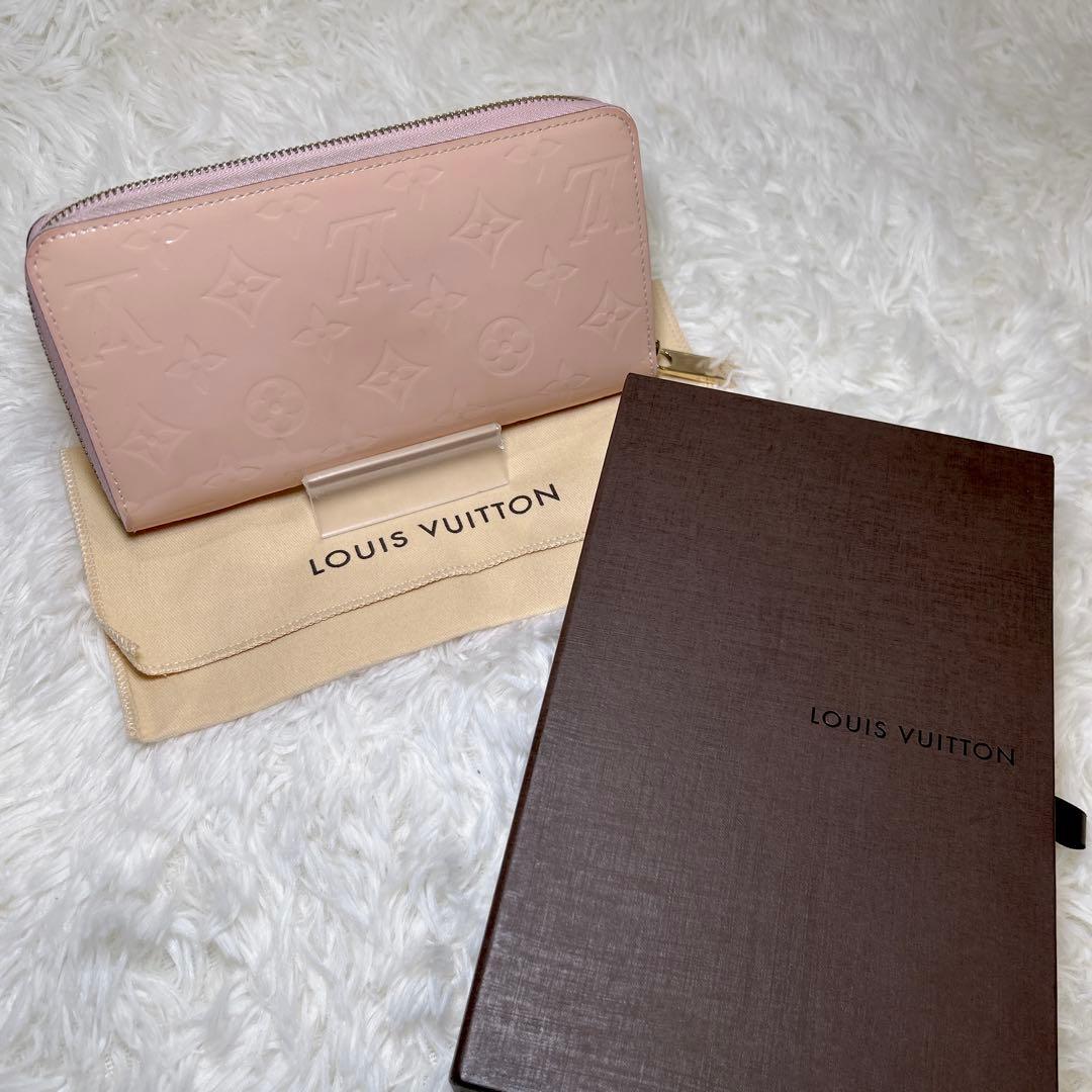 LOUIS VUITTON ヴェルニ ジッピーウォレット ピンク 長財布 箱付き