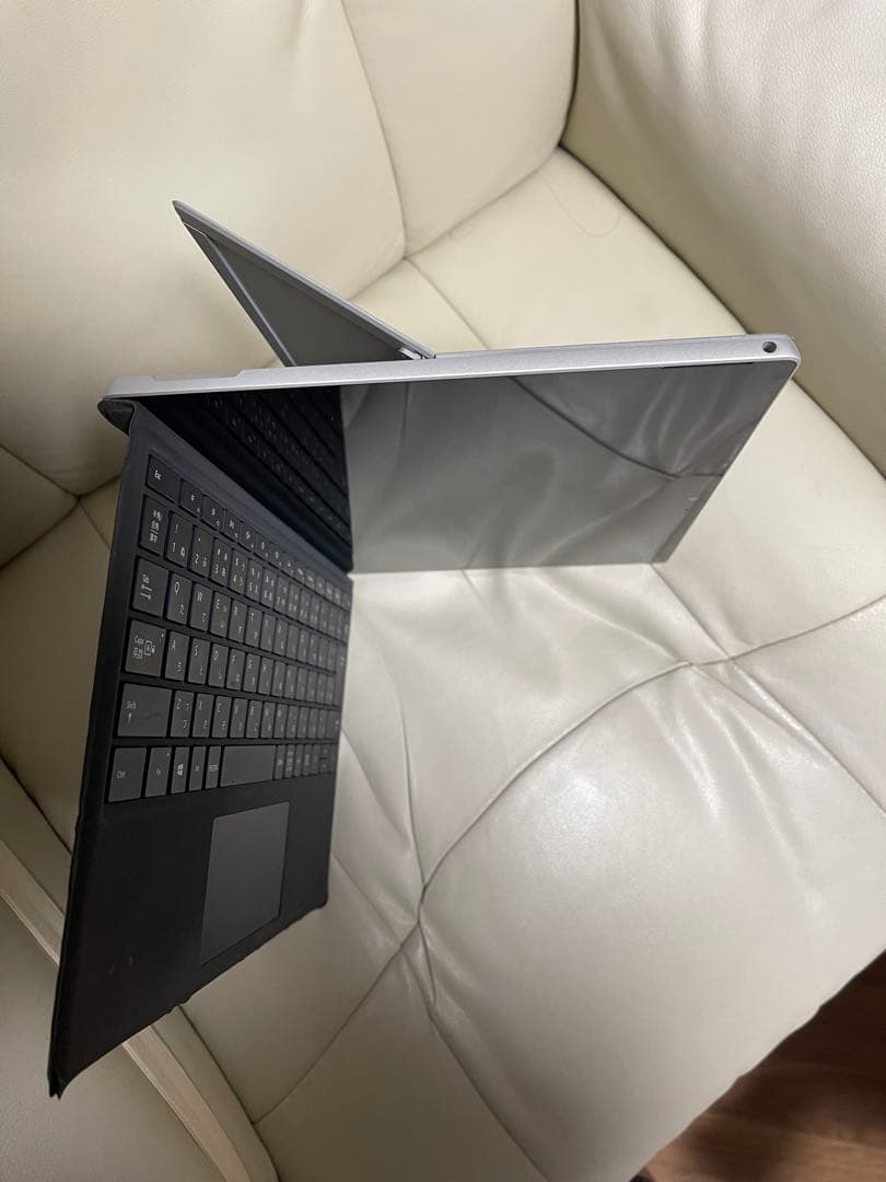 Windowsタブレット本体 Microsoft Surface Pro6 (8GB/256GB)