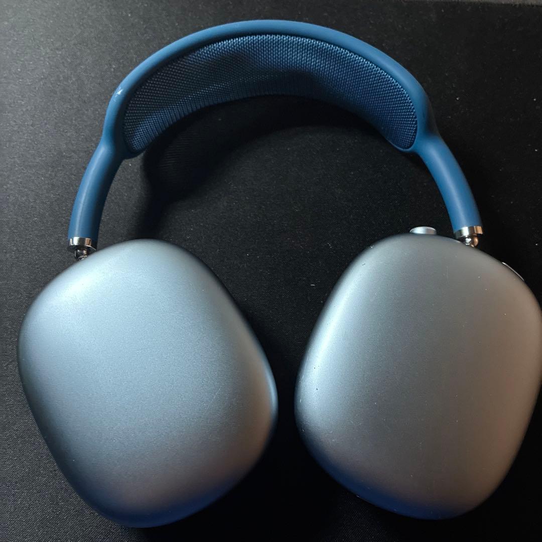 AirPods max ブルー