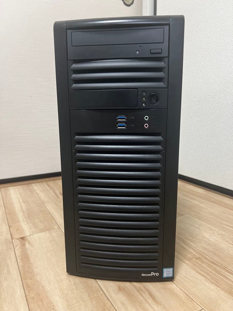 Xeon Platinum 8160×2 / Quadro RTX 4000