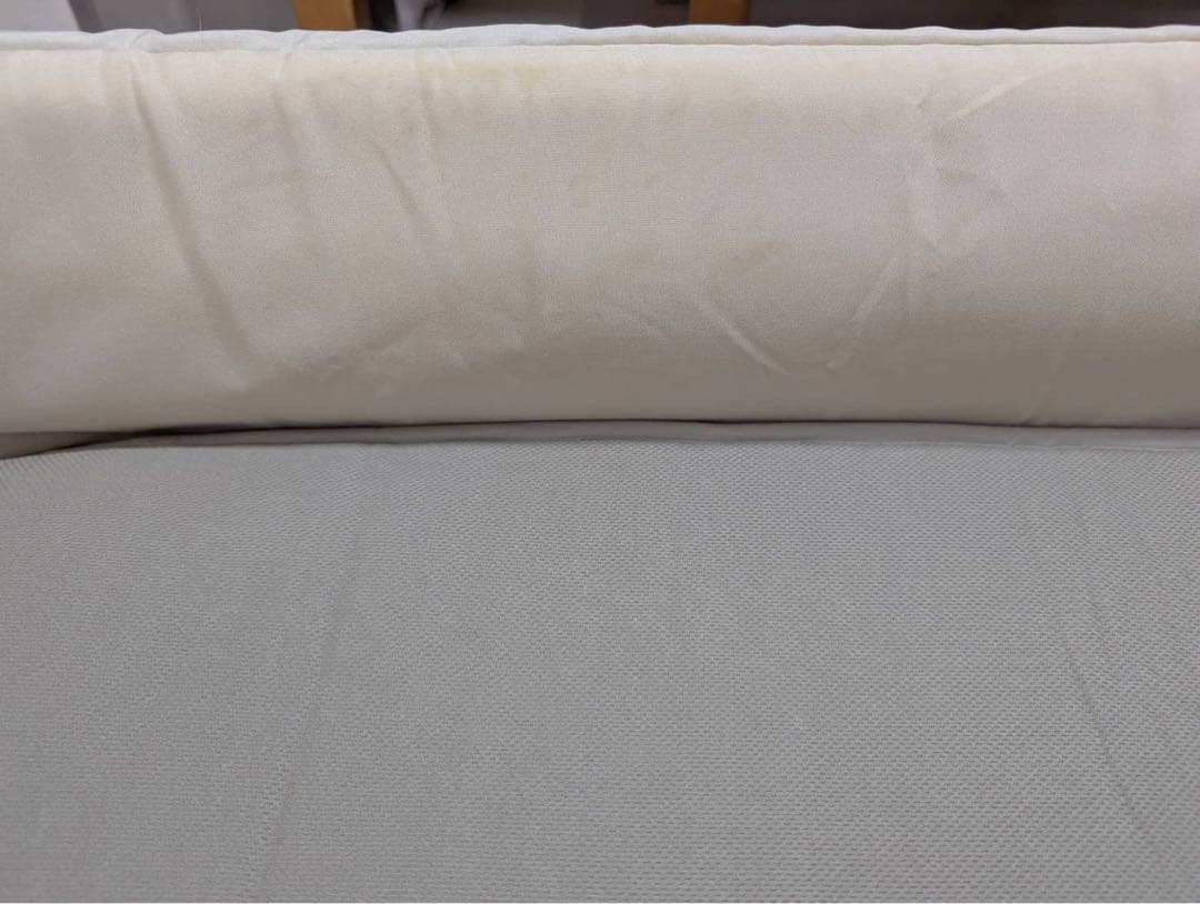 Apricaベビーベッドココネルエアープラスホワイトベージュ