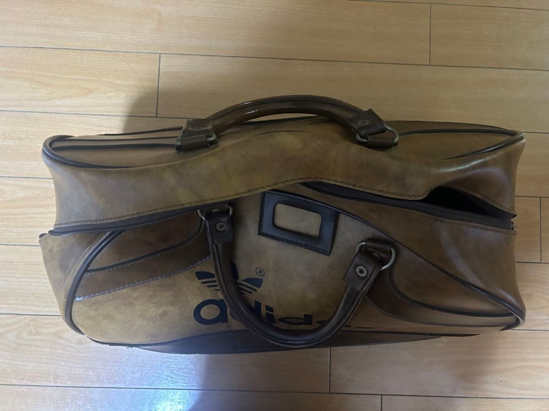 正月価格！adidas ボストンバッグ ブラウン