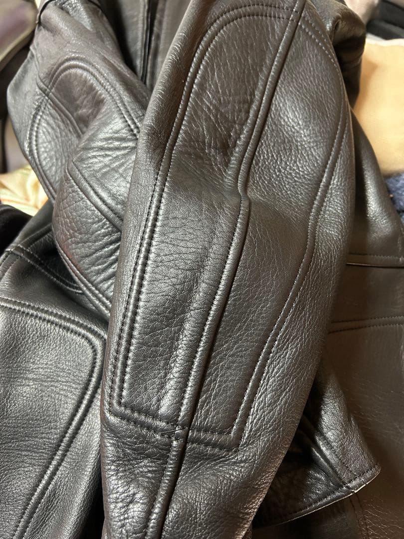 ブラックレザー バイクツナギ　膝パッド付き 革ツナギ レザースーツ 黒　美品