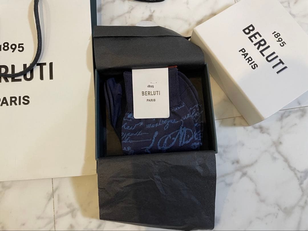 新品タグ付未使用⭐︎ベルルッティ カリグラフィー ソックス　コットン⭐︎ネイビー