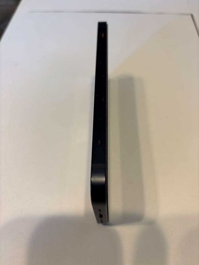 Apple iPhone 12 本体　箱付　ガラスフィルム付