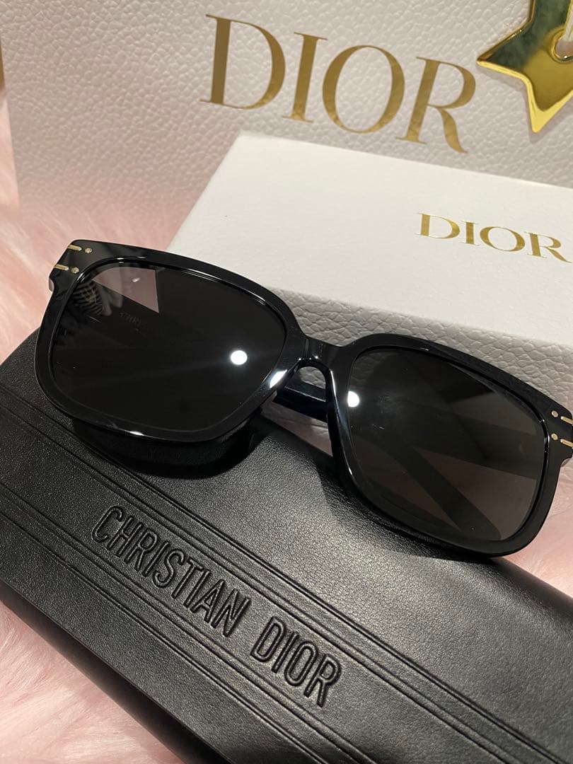 DiorSignature サングラス