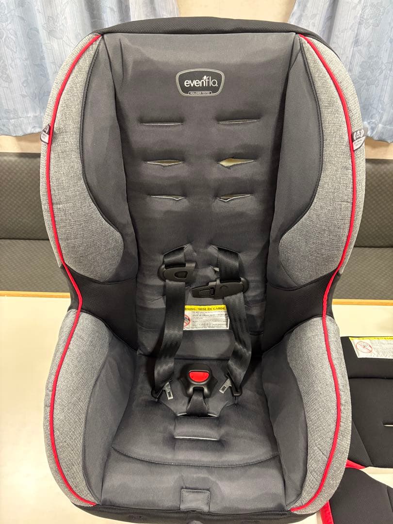 【二点式にも対応】チャイルドシート イーブンフロー シュアライド タイタン65