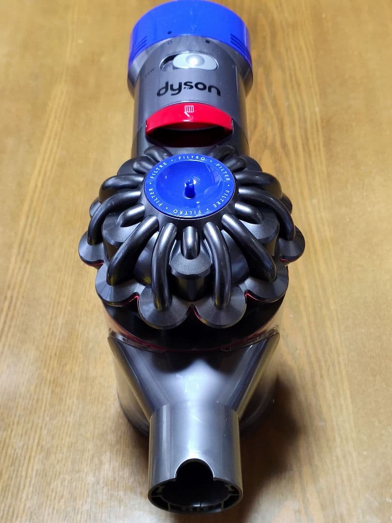 ダイソン V8SV10 掃除機＋マキタ18vアダプターセット 分解清掃済み動作品