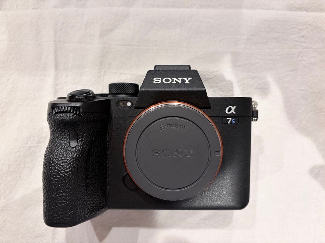 ソニー フルサイズデジタル一眼カメラ　a7siii