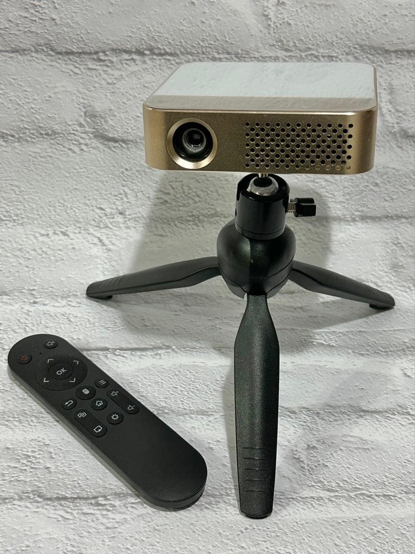 KABĒNI PRO カベーニ プロ　UENO-mono プロジェクター 小型